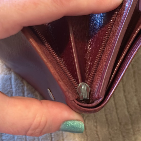 VGUC Authentic Cartier Compact Wallet - Picture 9 of 16